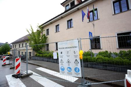 Energetska in statična obnova Knjižnice Jožeta Udoviča Cerknica  02 Foto Ljubo Vukelič